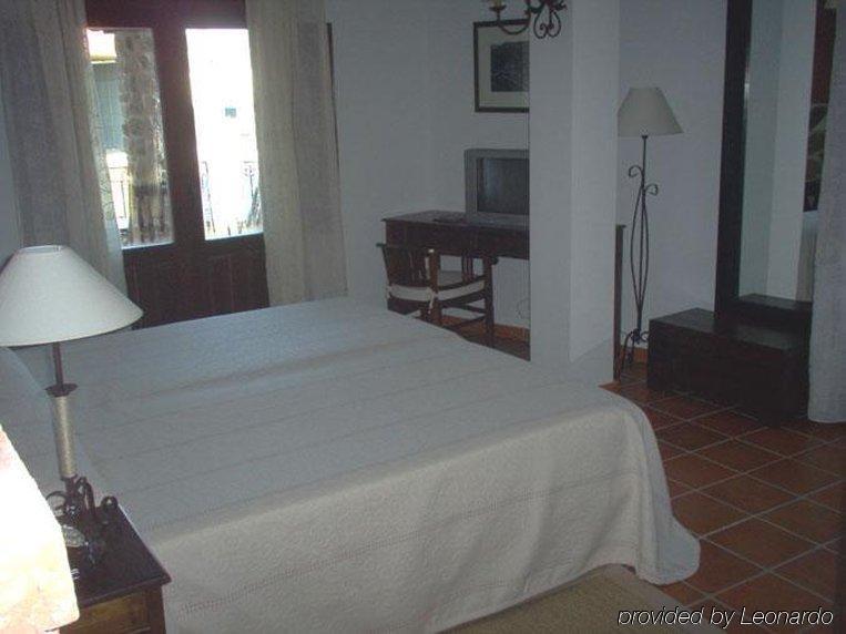 Hotel Spa Villa De Mogarraz Room photo